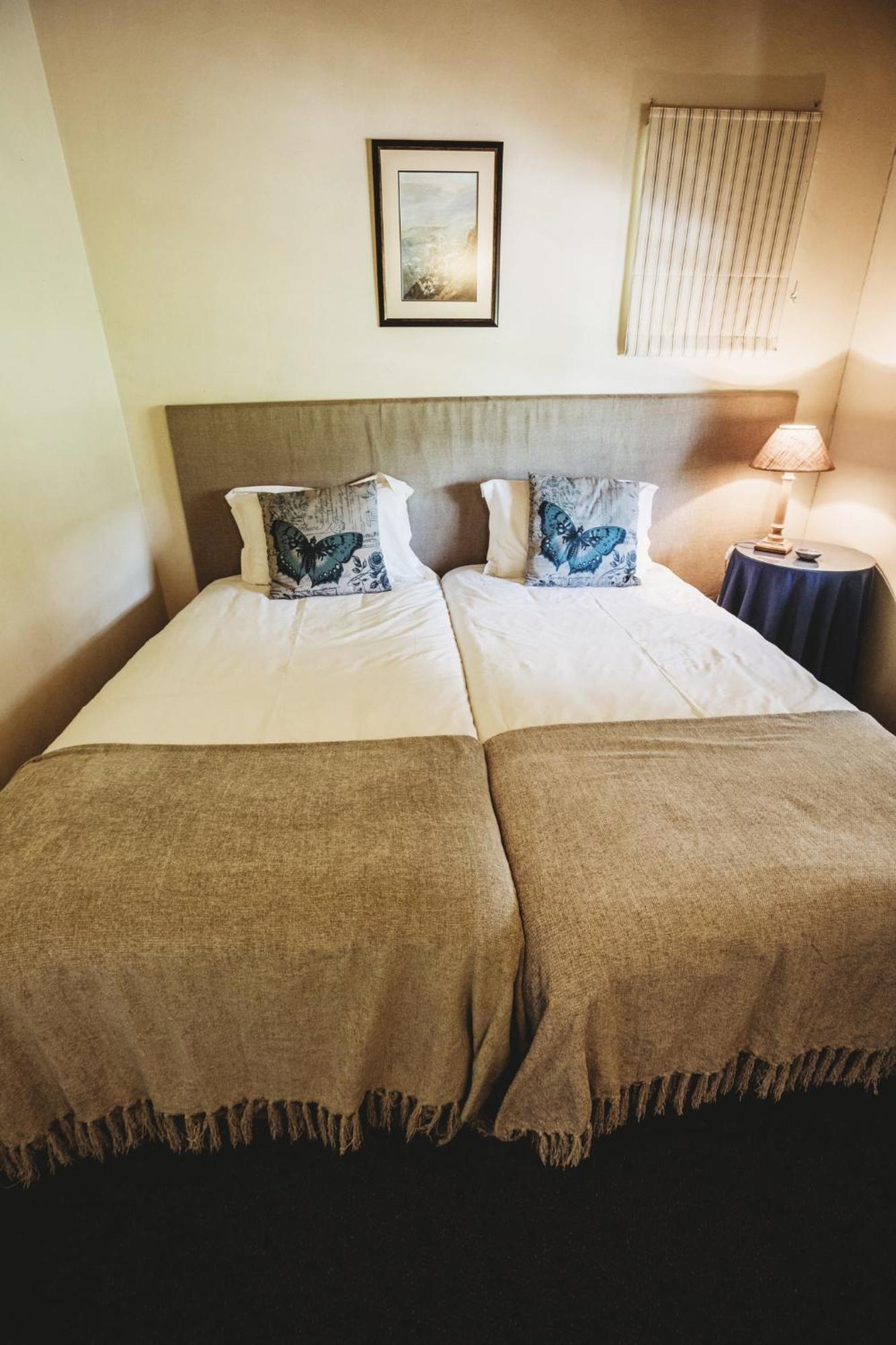 Valley Lakes Chalets Underberg Phòng bức ảnh
